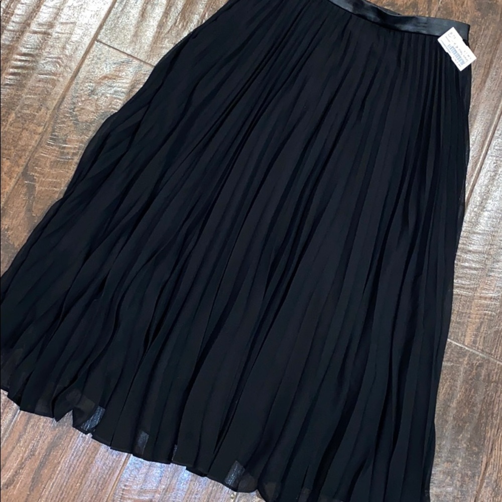 Banana Republic long skirt